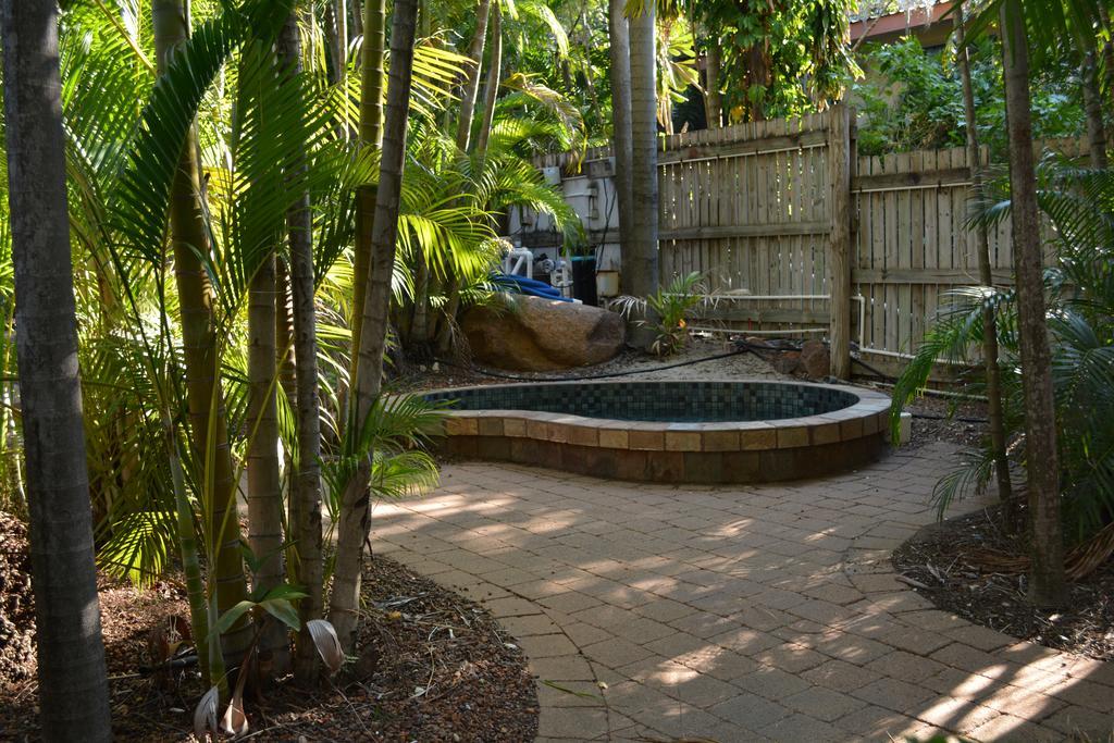 Frogs-Hollow Backpackers Darwin Extérieur photo