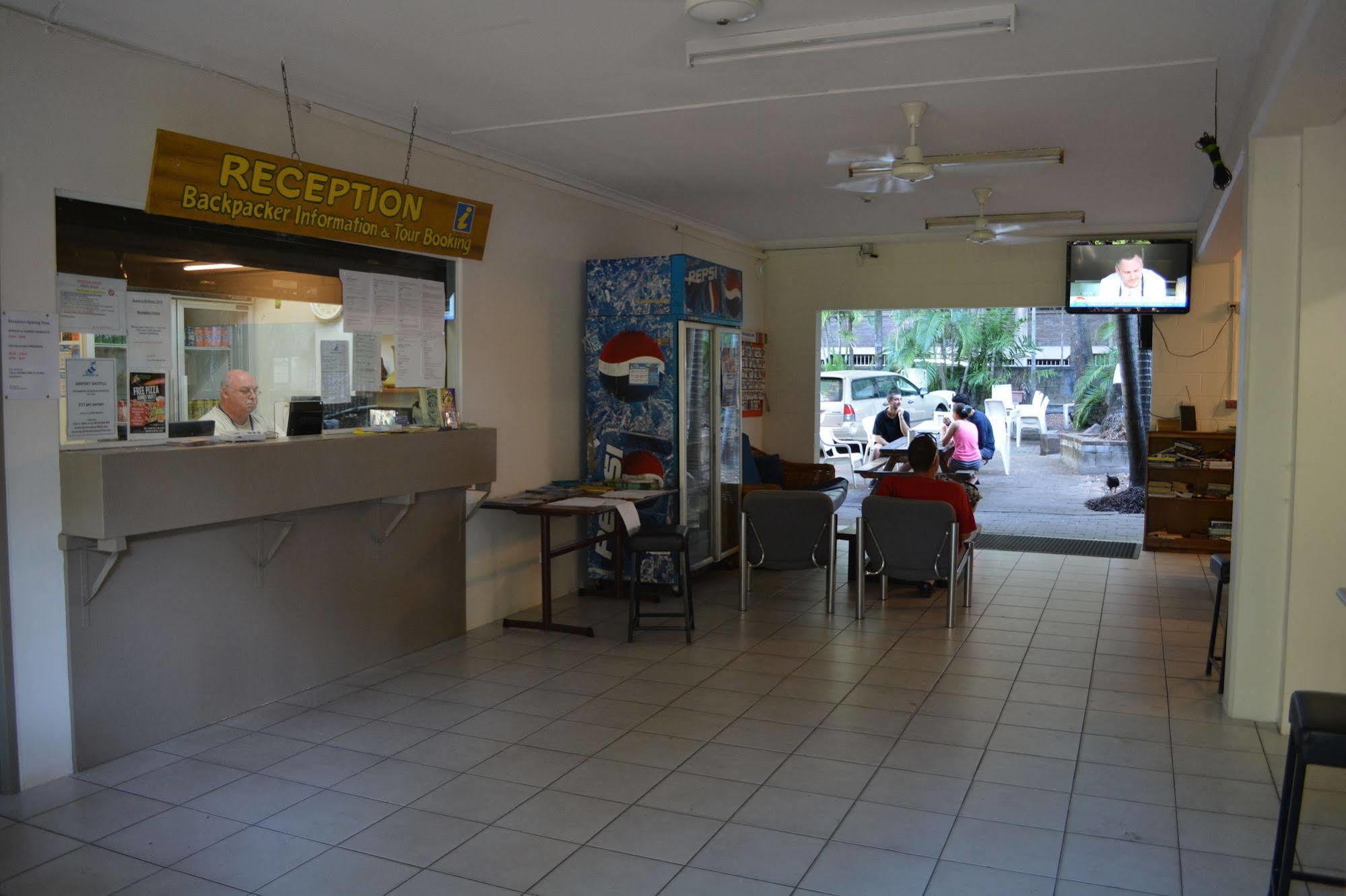Frogs-Hollow Backpackers Darwin Extérieur photo