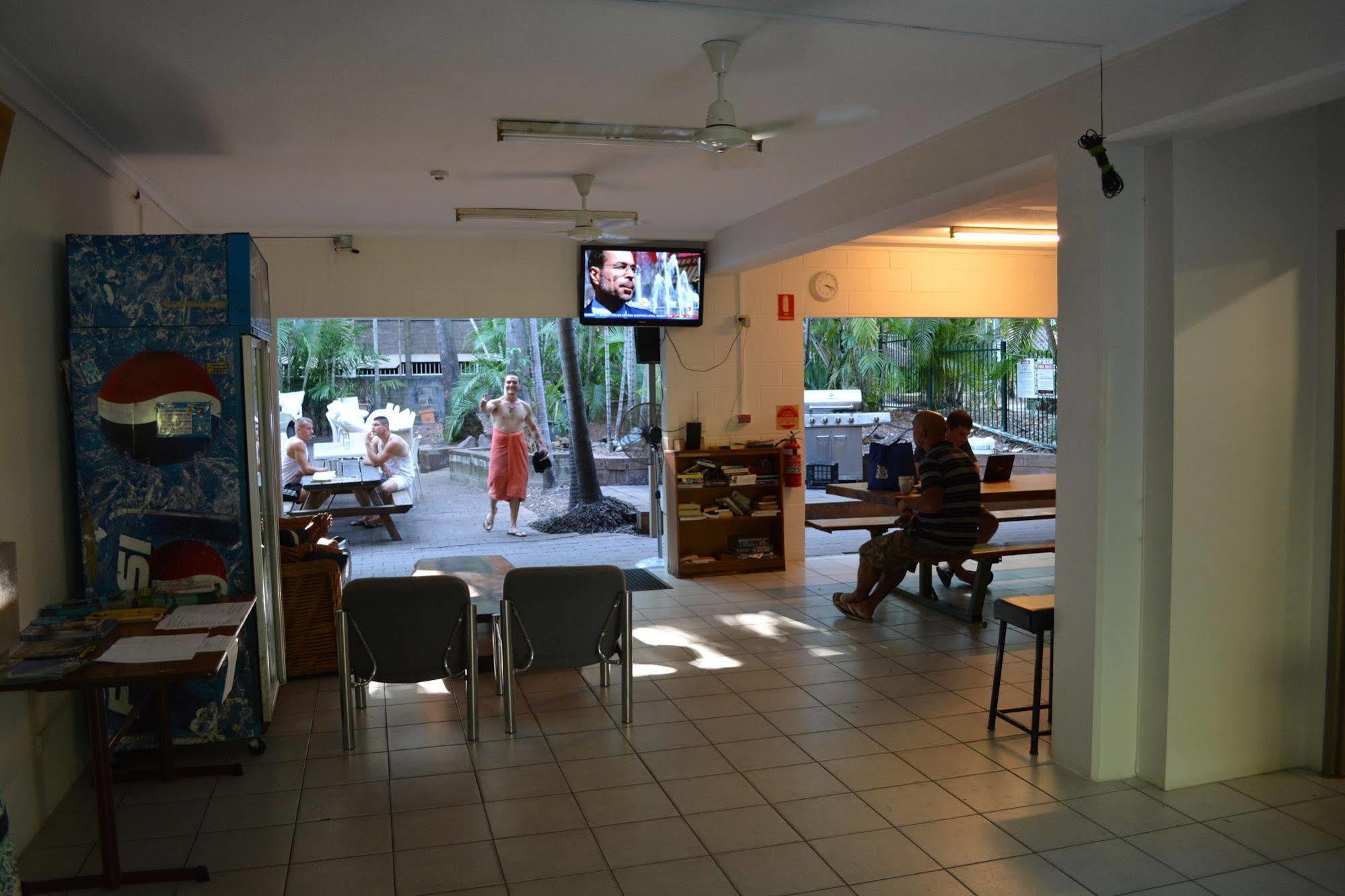 Frogs-Hollow Backpackers Darwin Extérieur photo